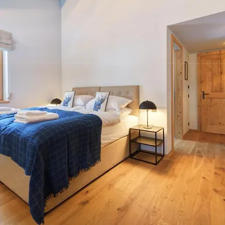 Le Petit Toit : Confortable, Central, Expose Sud * Val-dʼIsère